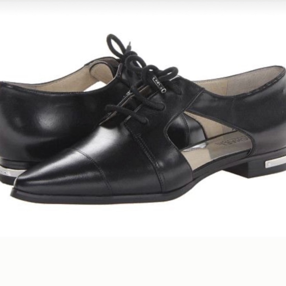 Michael Kors Graham Leather Oxford Cut Out Loafers Black 6.5